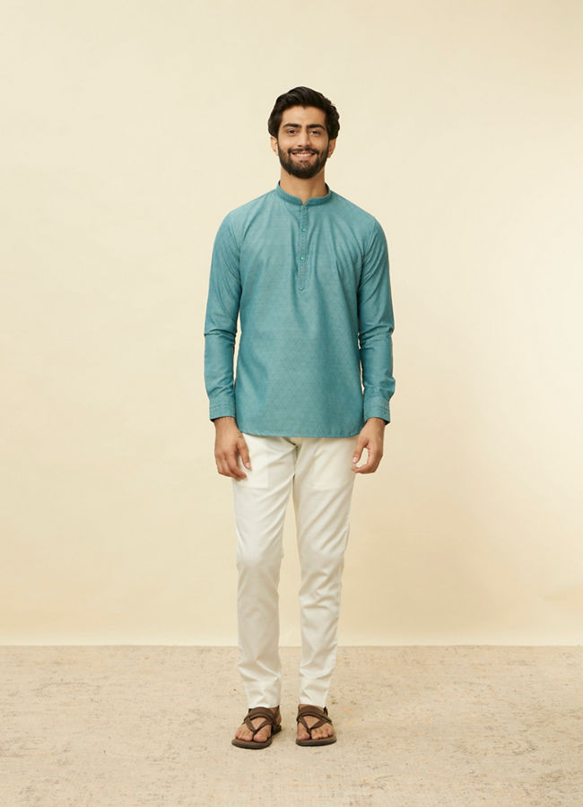 alt message - Manyavar Men Teal Green Grid Patterned Short Kurta image number 2